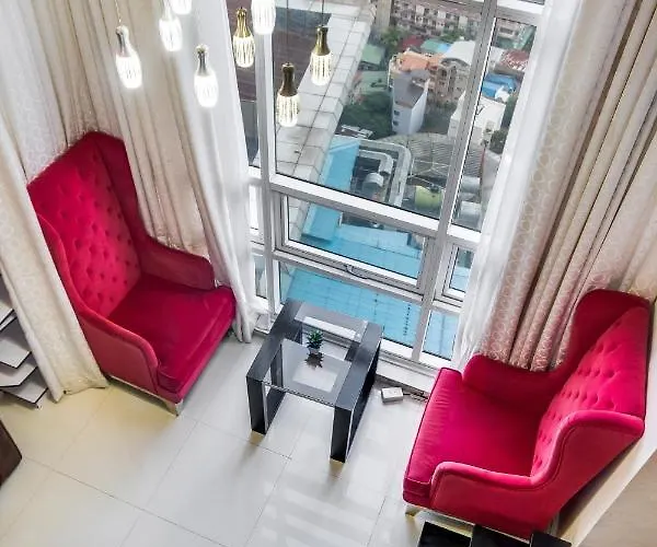 Panoramic City View In Uptown Fuente * Cebu