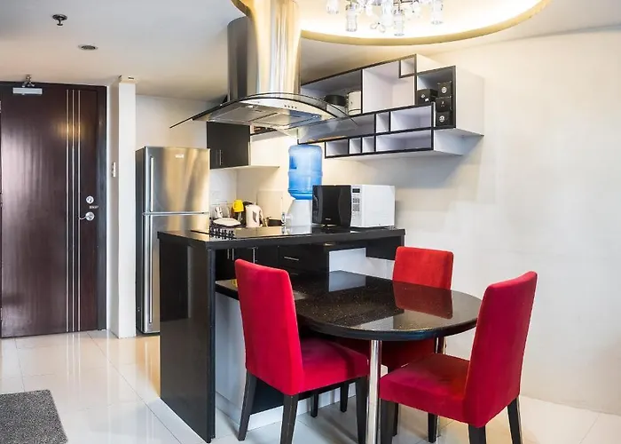 Aparthotel Panoramic City View In Uptown Fuente Cebu